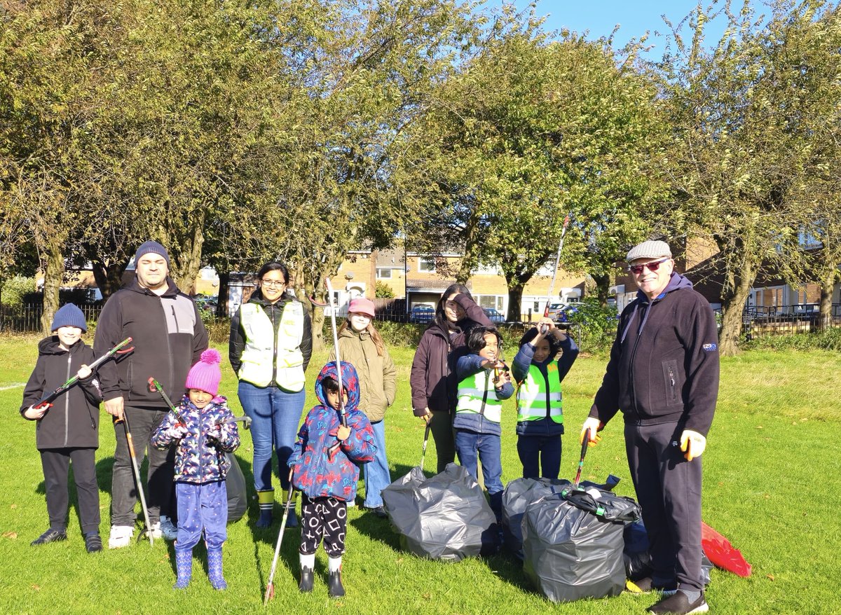 Proud to share that our litter-picking campaign, Clean Community Clean World, Blakelaw, has been honoured with the 𝐃𝐚𝐯𝐢𝐧𝐚 𝐇𝐨𝐝𝐬𝐨𝐧 𝐀𝐰𝐚𝐫𝐝𝐬 for 𝐘𝐨𝐮𝐧𝐠 𝐋𝐢𝐭𝐭𝐞𝐫 𝐏𝐢𝐜𝐤𝐞𝐫𝐬 𝐆𝐫𝐨𝐮𝐩 𝟐𝟎𝟐𝟒 by <a href="/Cleanup_UK/">CleanupUK</a> Thanks <a href="/NewcastleCC/">Newcastle City Council</a> for all the support💚