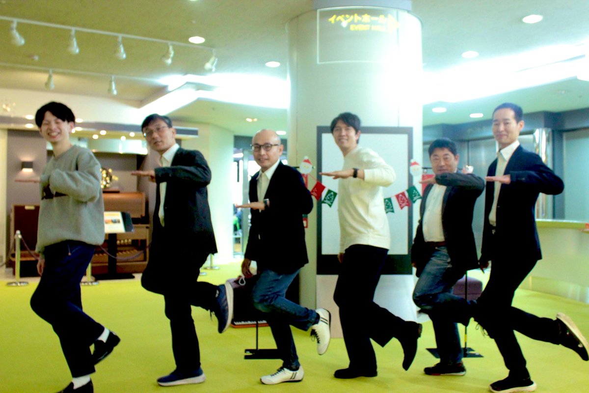 MAOFESTA_'s tweet photo. オープニングは、しゃんそん'z+◎おはぎカンパニー◎のスペシャルコラボレーションをお届けしました✨️

なんだか感極まりました、私🥲︎

#MAOFESTA
#まおふぇす
#アカペラ https://t.co/I7j1UDCzJA