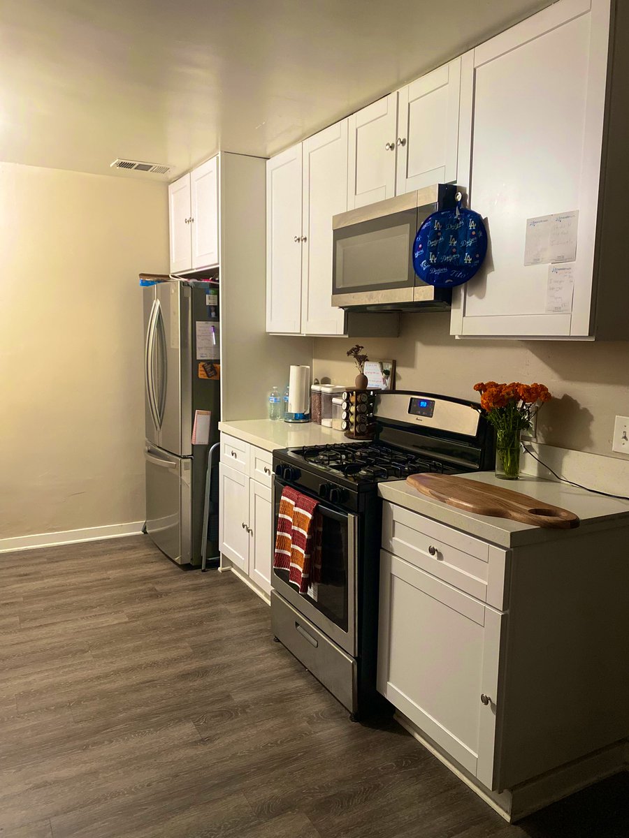 Y_R17's tweet photo. Nothing like a clean kitchen 😌 https://t.co/ulL4NO4p3m
