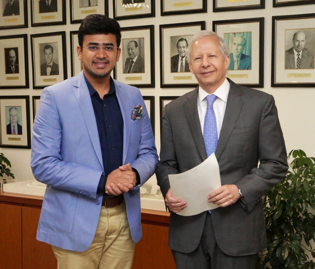 daivik_73's tweet photo. The long wait is finally over! Bengaluru now has its US consulate. Huge thanks to PM @narendramodi and EAM @DrSJaishankar for their efforts. Special thanks to MP @Tejasvi_Surya  for his relentless dedication since 2019! #USConsulateInBengaluru #TejasviSurya https://t.co/J5e7OUIKki