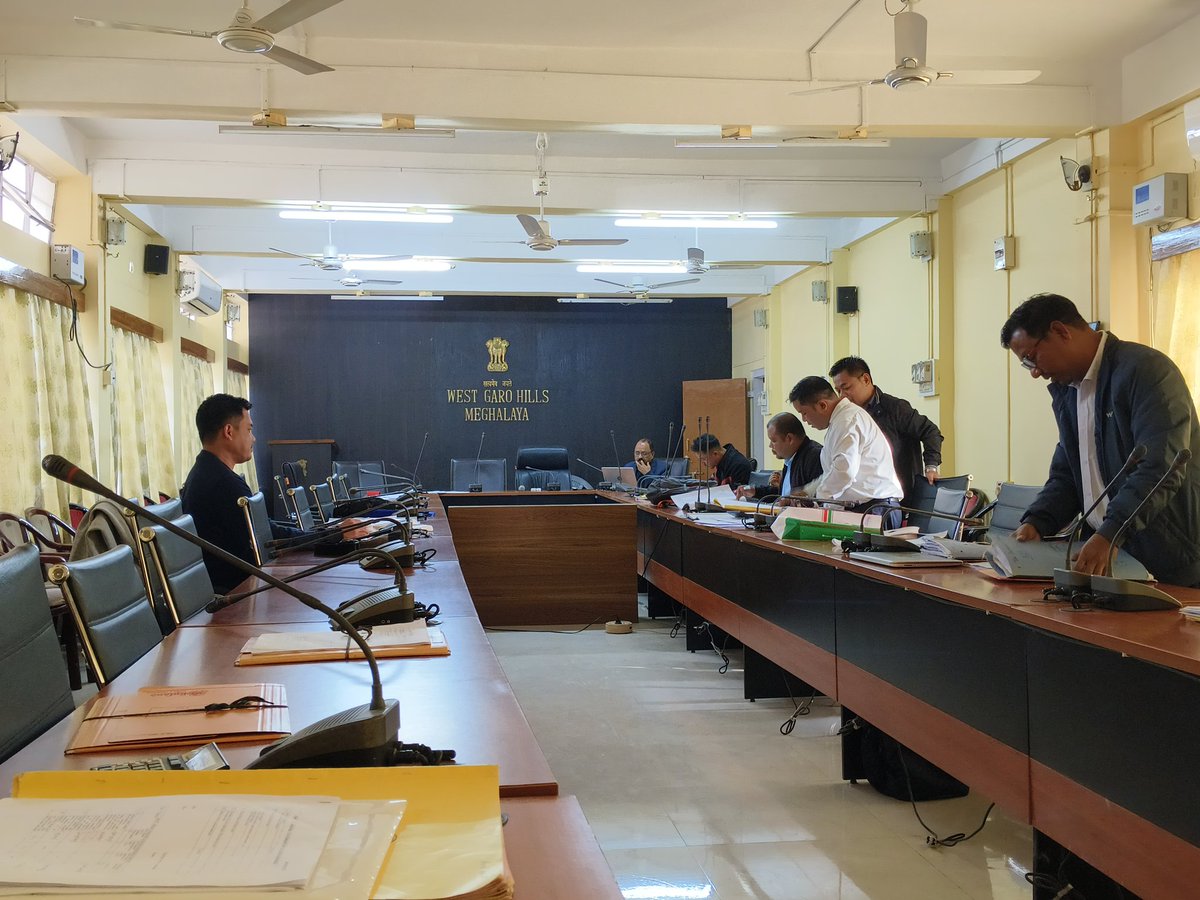 sengkrabirth's tweet photo. Circuit House Tura, Gambegre Bye-Election ni Expenditure Monitor-ko final Inspection ka·enga. https://t.co/6tZLpVPOyX