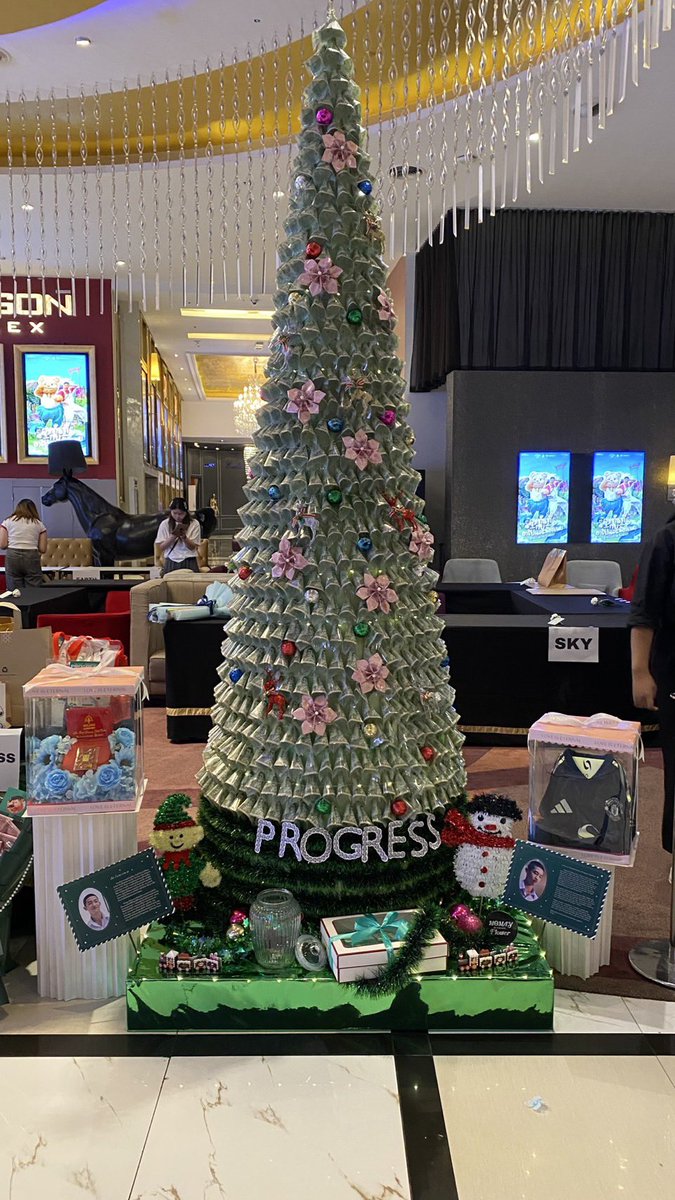 _progemond_'s tweet image. ของขวัญที่แฟนคลับน้องโปรเกรสโดเนท เวอร์มาก 💚🎄

/ภาพจากบ้านเบส
 #LoveSick2024LetsGetTogether
( @___progresss___ ) #ProgressPassawish