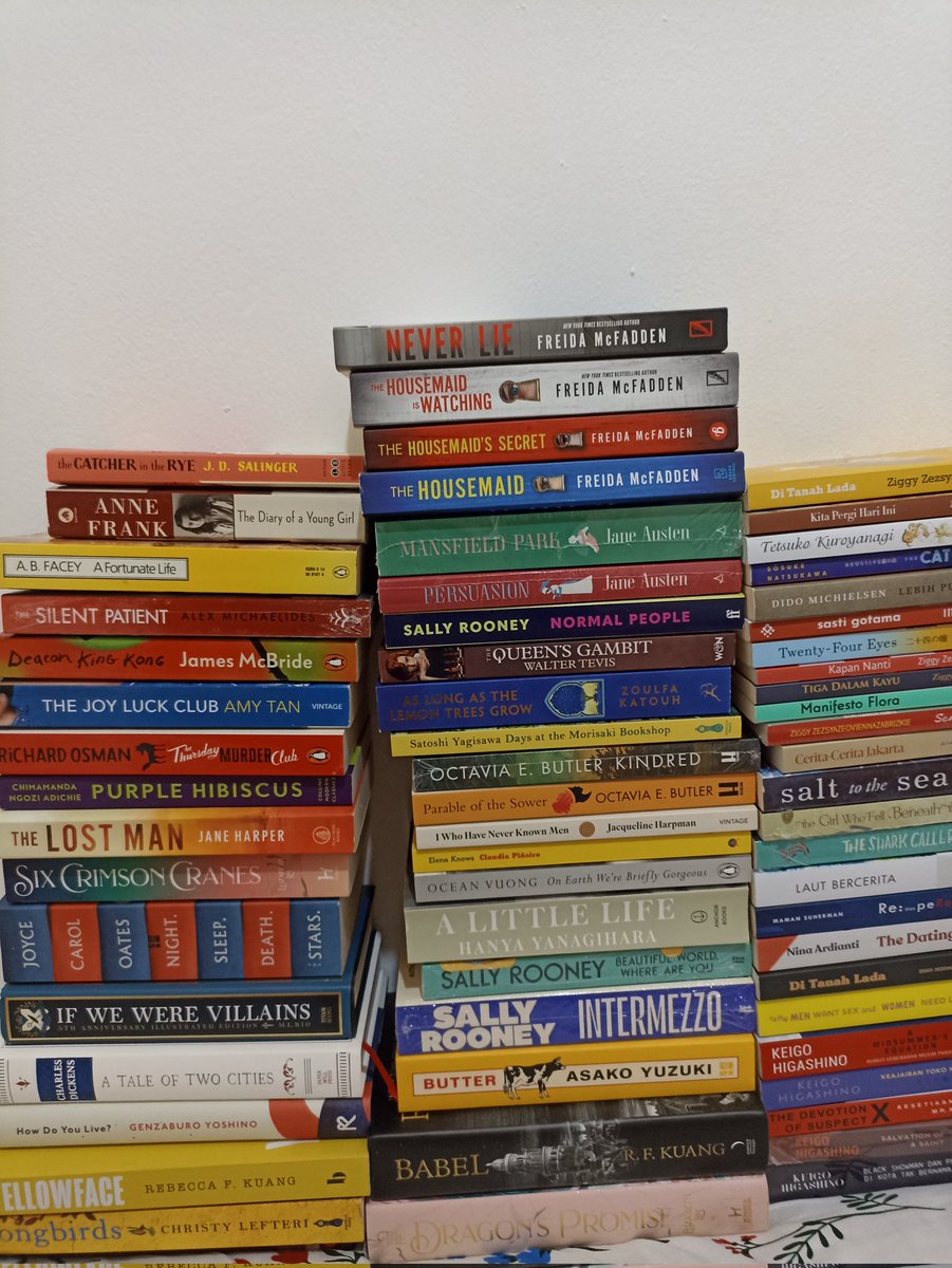 illuzoire's tweet photo. Selalu dikasih buku dari pdkt, hts, sampe pacaran sekarang🫶 https://t.co/y5avGQIEZy