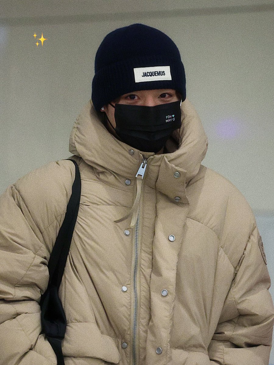 241221 #박지훈 한국 도착 🖤