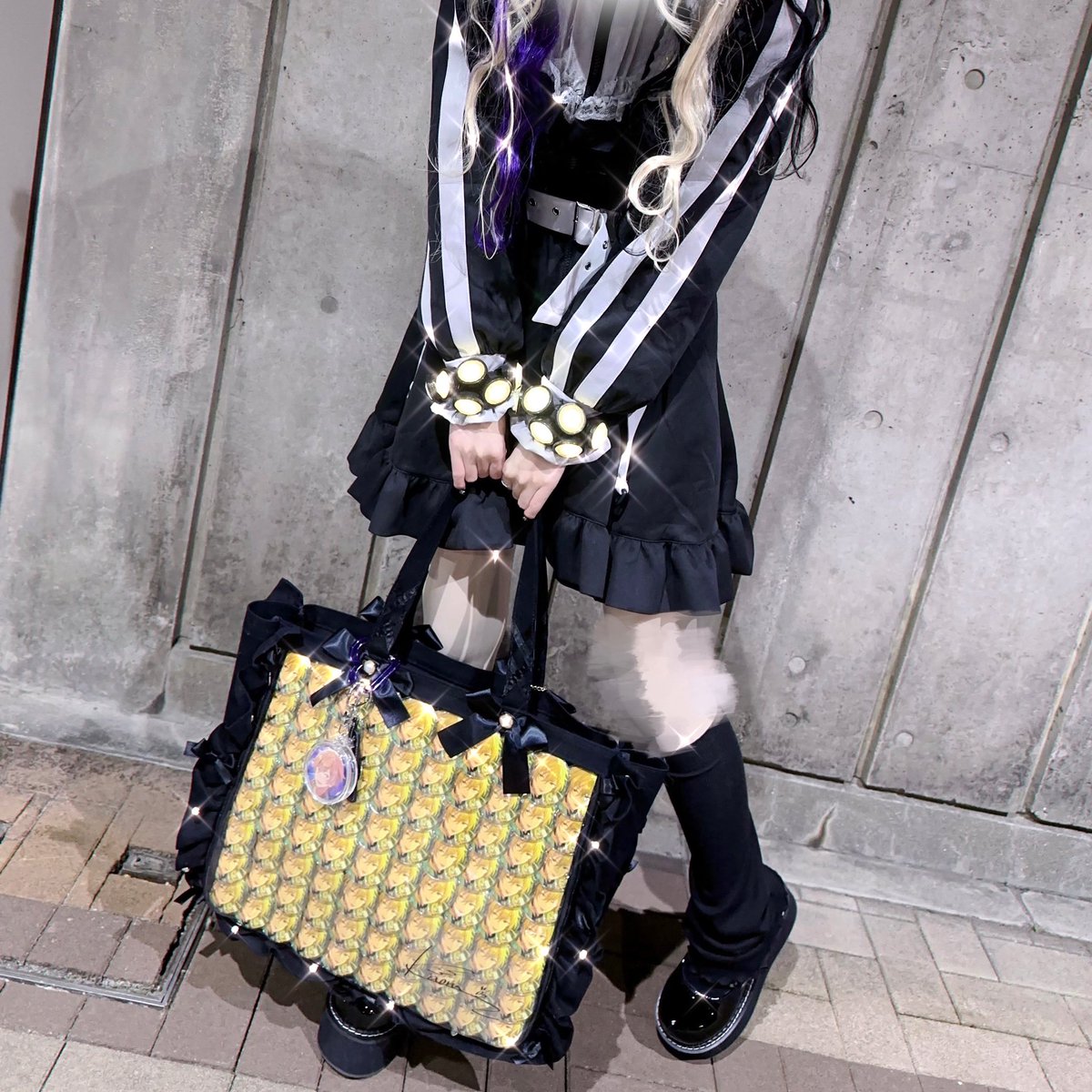 ⚠️自我すみません❕

すたらいお疲れ様でした💜
現地にてお取引して頂いた方ありがとうございました〜〜！
友人の付き添いだったけど楽しかった⟡.·
今日明日は労働◜.  ̫.◝