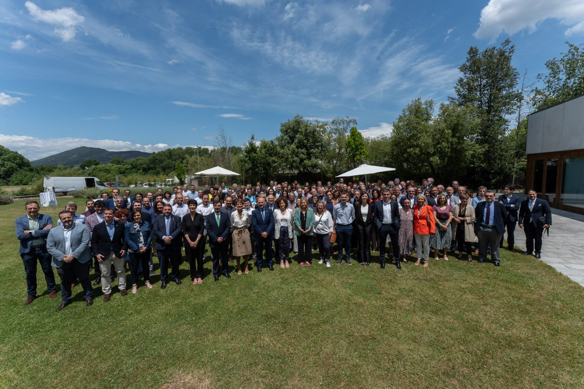 AnelNavarra tweet picture