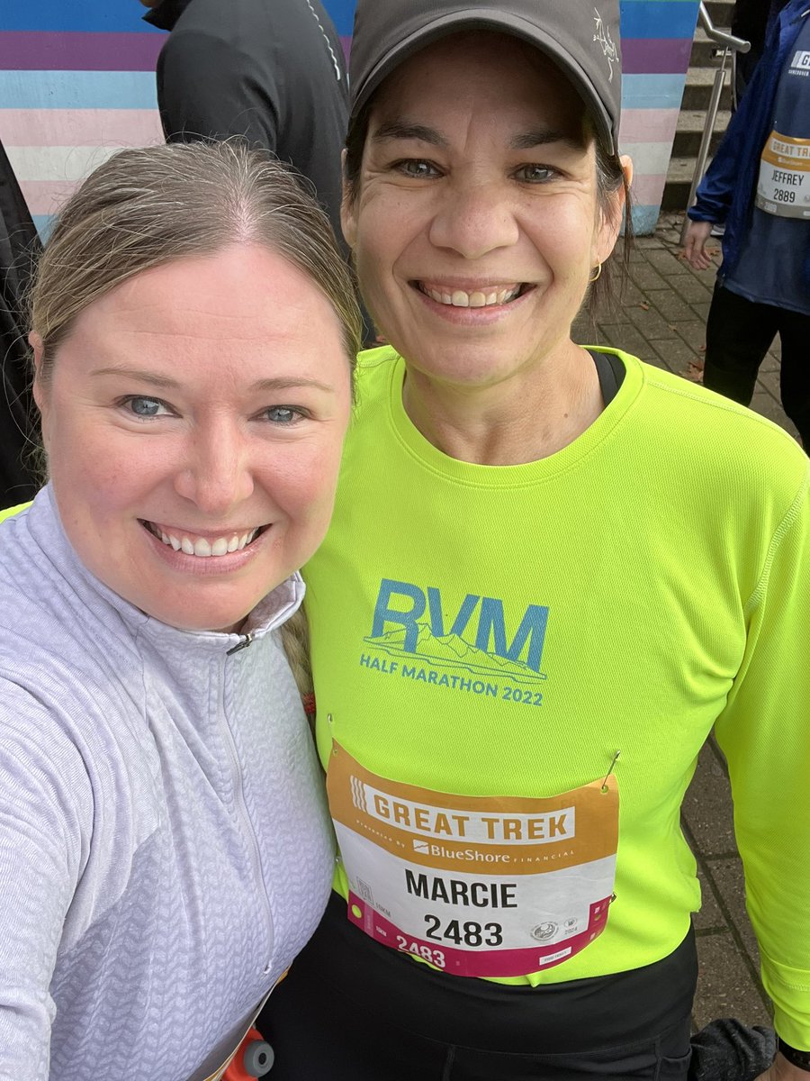 I am so grateful for these amazing people in my life! ❤️ #Friends #holidayseason