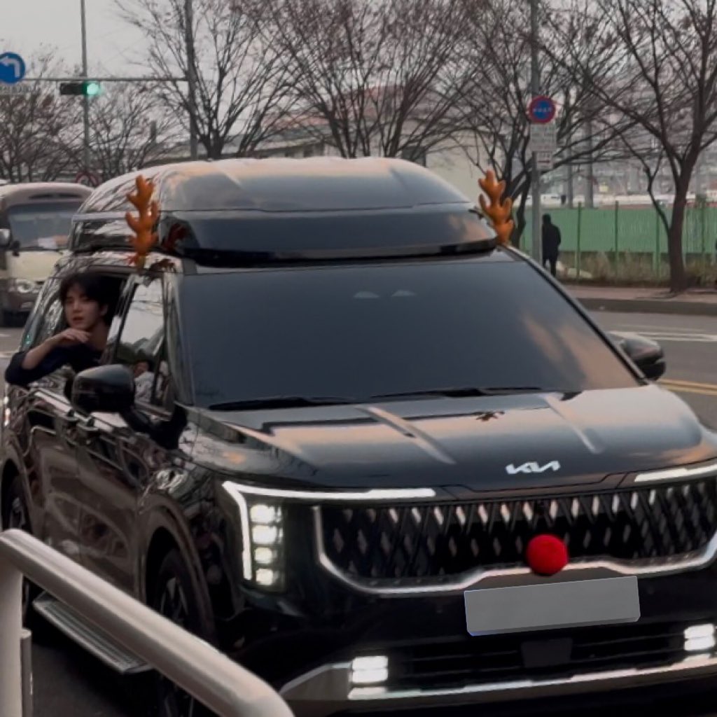 pado.. (상태: 맥주) tweet media