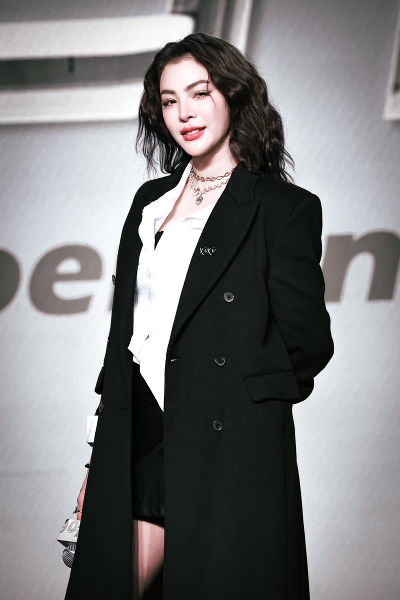 xusobeautiful's tweet photo. 【𝟐𝟒𝟏𝟐𝟐𝟏】𝐇𝐚𝐧𝐠𝐳𝐡𝐨𝐮

𝐇𝐢 𝐇𝐚𝐧𝐠𝐳𝐡𝐨𝐮

@malisorn00 
 #FayePeraya
#fayeperaya #FayeMalisorn https://t.co/DiA5bU0Suq