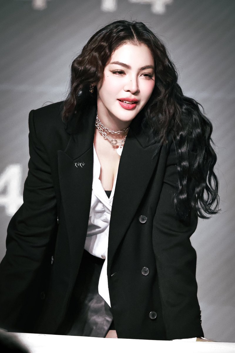 xusobeautiful's tweet photo. 【𝟐𝟒𝟏𝟐𝟐𝟏】𝐇𝐚𝐧𝐠𝐳𝐡𝐨𝐮

𝐇𝐢 𝐇𝐚𝐧𝐠𝐳𝐡𝐨𝐮

@malisorn00 
 #FayePeraya
#fayeperaya #FayeMalisorn https://t.co/DiA5bU0Suq