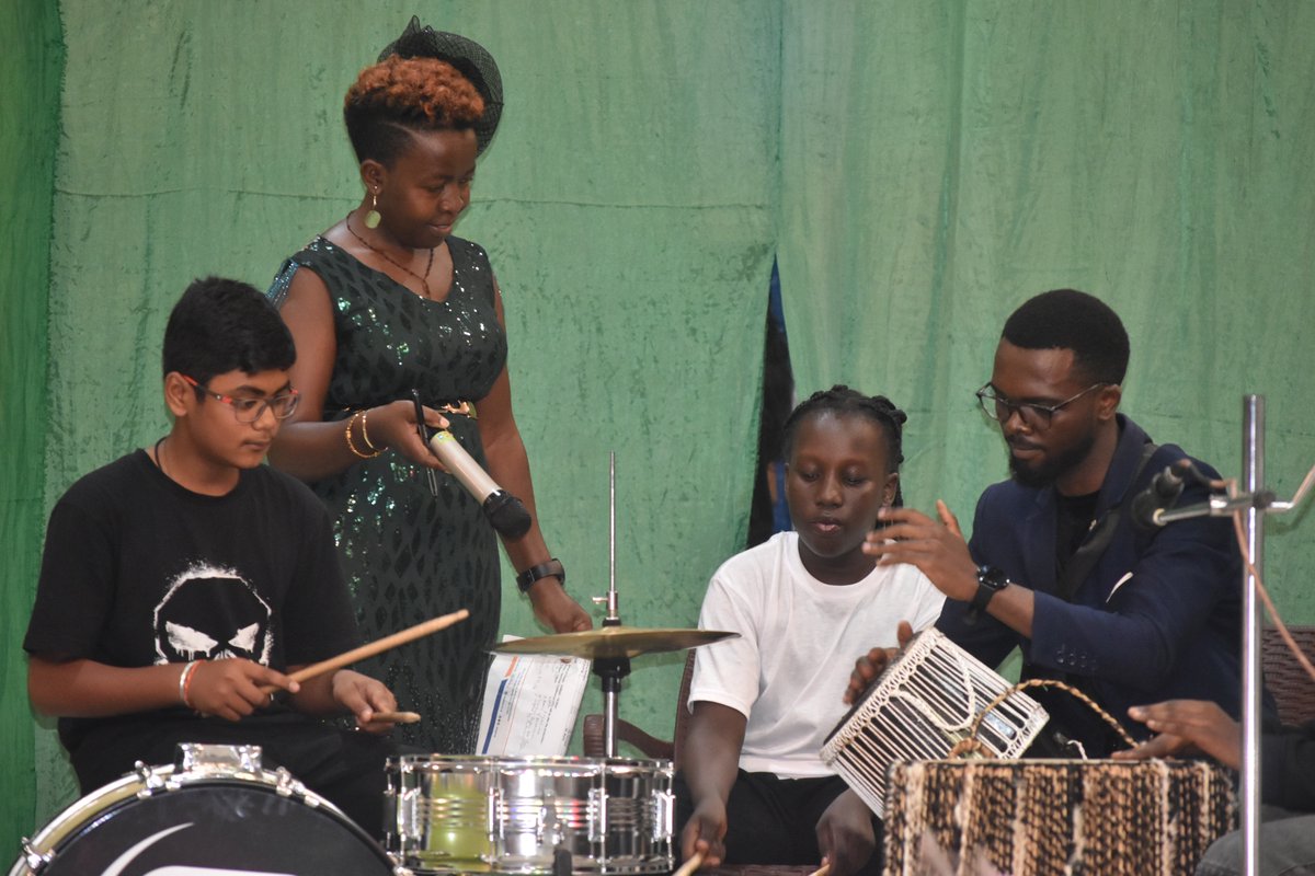 sssuganda's tweet image. 🌍✨ At SSIS, we open doors to incredible opportunities for your child to shine on the global stage! 🌟 
Enroll now to give your child a world of opportunities! 🌟
📩 Inquire at international@sssu.ac.ug

#SSIS #FutureLeaders  #Kampala #Uganda #Ugandakampala #KampalaCity