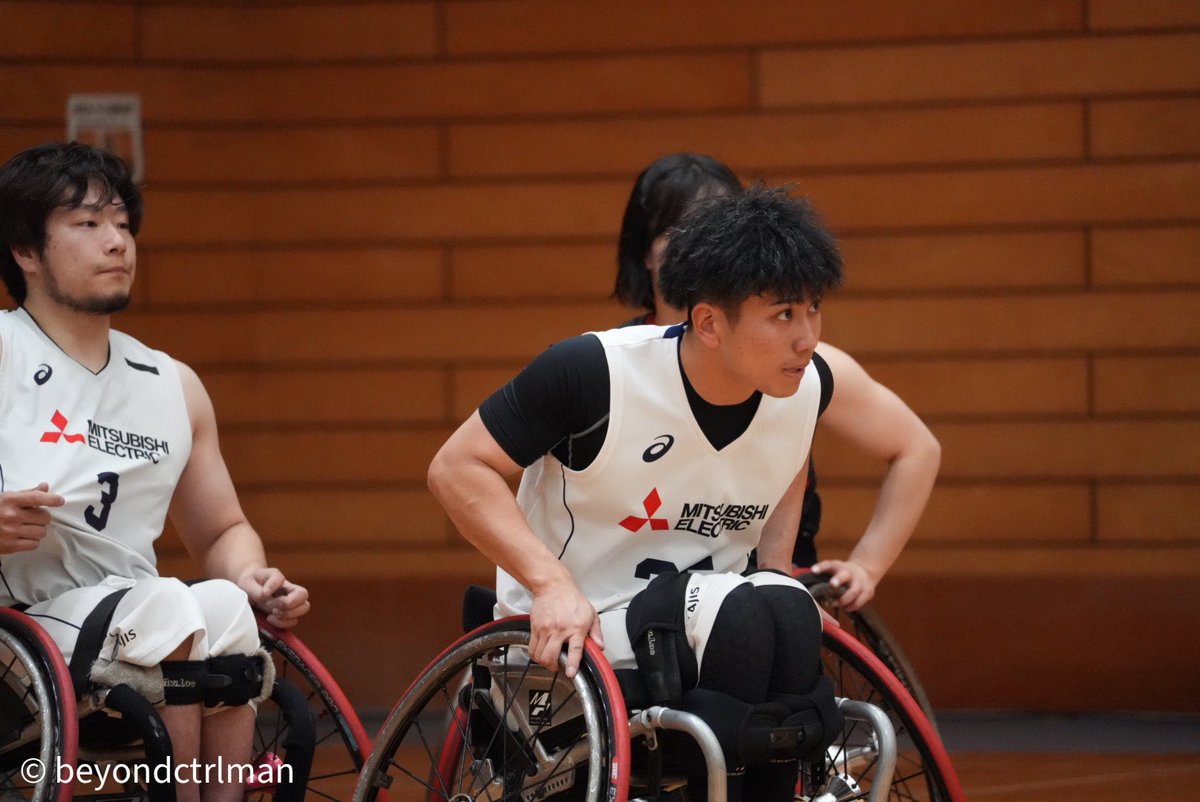 beyondctrlman's tweet photo. 第二試合から。
#平山拓臣
#川原凜
#古矢千尋
#車いすバスケットボール
#HIGH8 https://t.co/7T8vSlbBTR