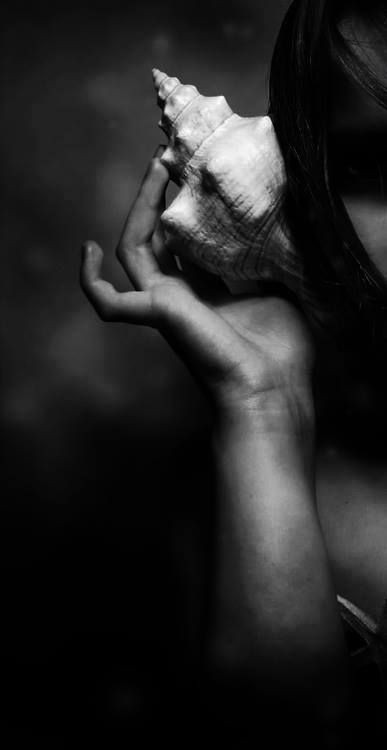 Che belle le persone 
che ti ascoltano senza  interromperti ...🌹