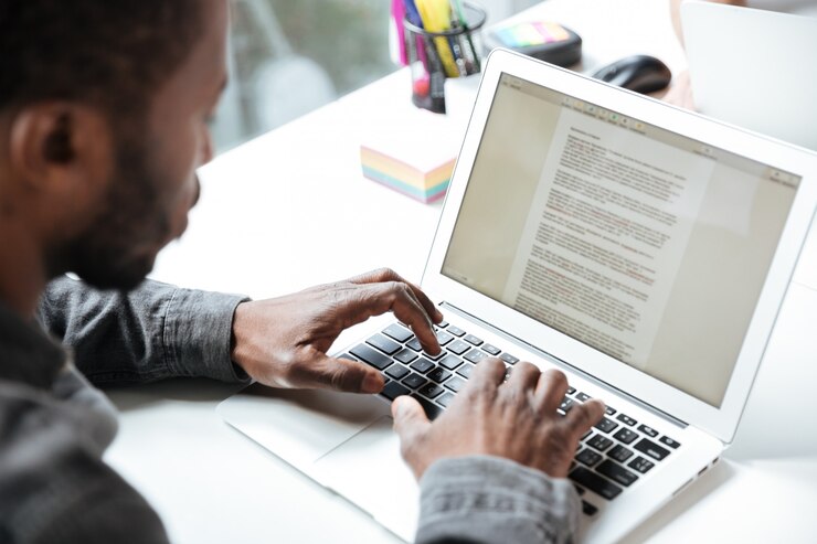 HelenO62378's tweet photo. Your resume is your career's first impression, and errors can ruin it. Typos, poor formatting, or irrelevant details may overshadow your skills. Mindfulness is key. Every detail matters!
#ResumeTips #FirstImpression #CareerSuccess #JobSearch https://t.co/3OGVFj42VA