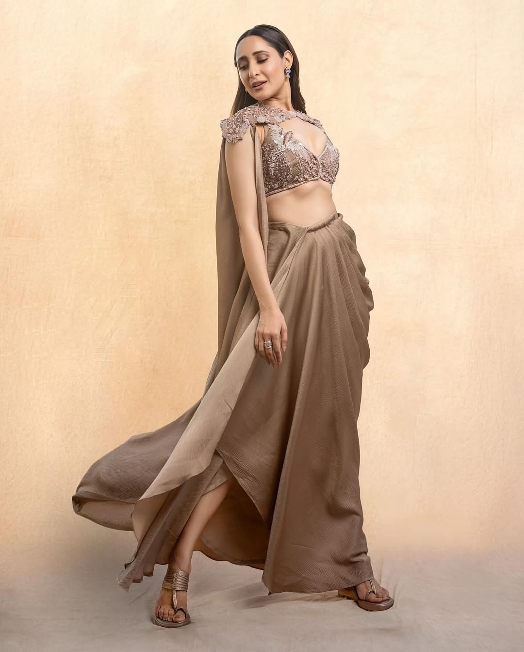 GfU0-euW0AAV51s?format=jpg&name=large