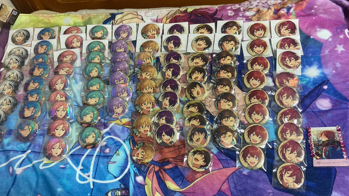 あんスタ
コレクション缶バッジ
2024Sep
casualside
譲)c滝 HiMERU 鉄虎 北斗 忍 友也 茨 司 冬芽 奏汰 こはく
求)c真緒
バラチャレ分も入っております
検索からでもお声かけください
郵送のみとなます
初回の方ツイフィ必読