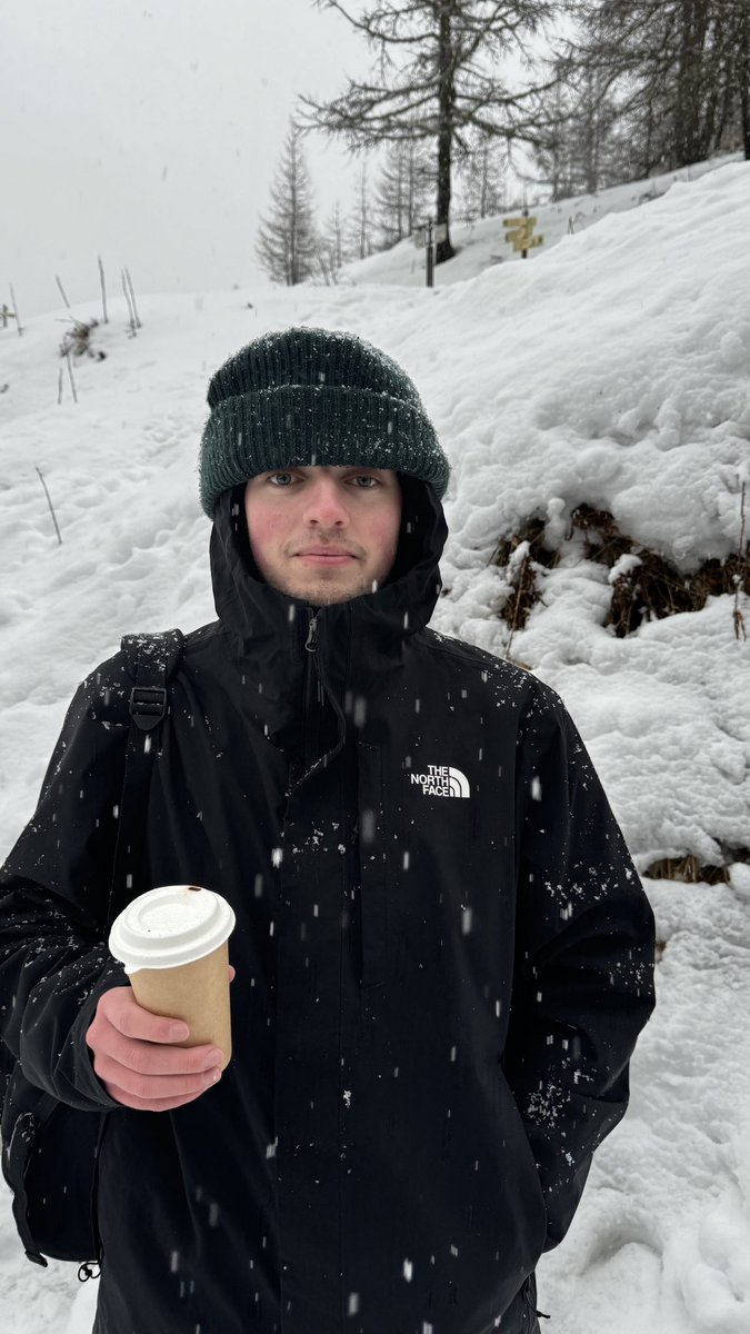 Sword4000 tweet media