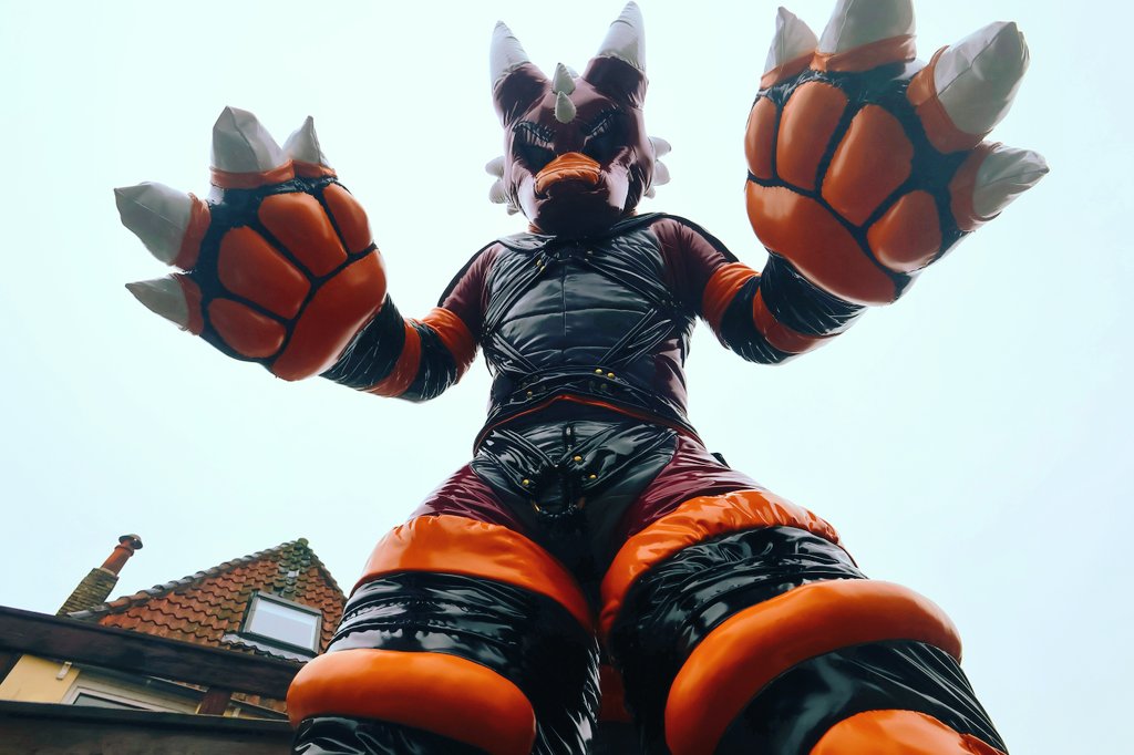 What about a menacing #SqueakySaturday?