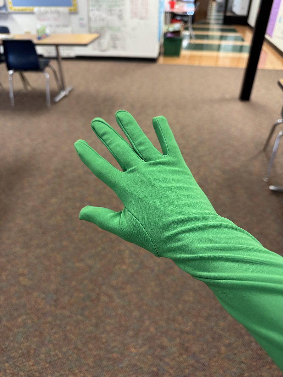 Megan Ryder tweet media