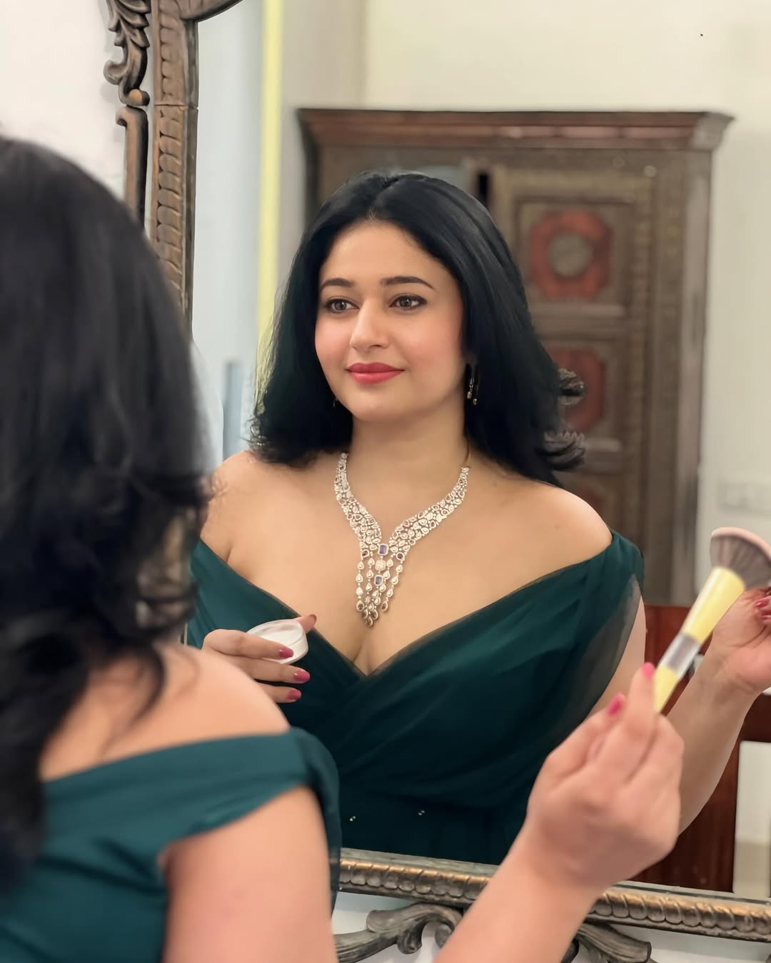 GfU2CCnWQAAdAL1?format=jpg&name=large