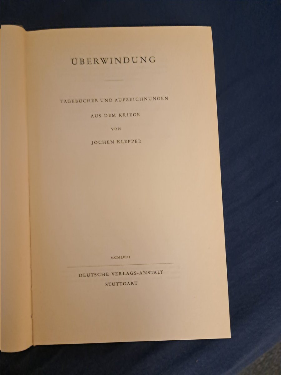 Bin beim Bücherbasar fündig geworden - ganz ohne neurechten Verlagsblödsinn 😁 <a href="/ajournomento/">Louis Berger</a>
