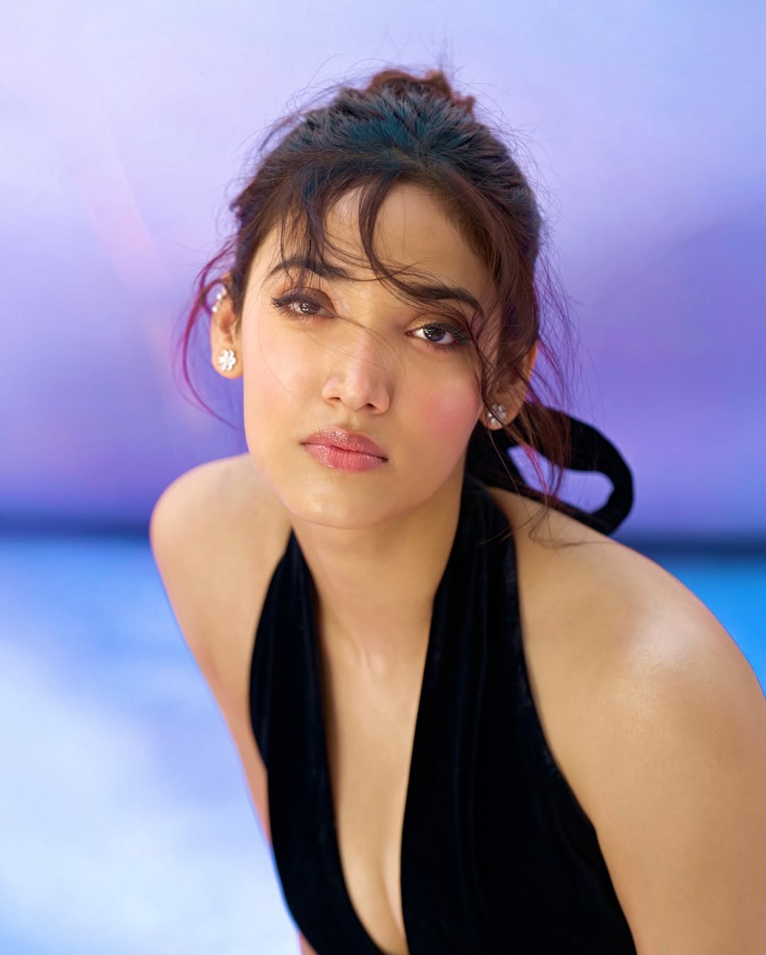 GfU35ypXwAAYvy3?format=jpg&name=large