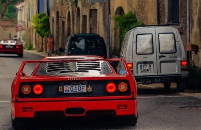 <a href="/ItaliAuto/">Belles Italiennes</a> Dos de las mayores virguerías de la ingeniería mecánica europea en una sola foto.