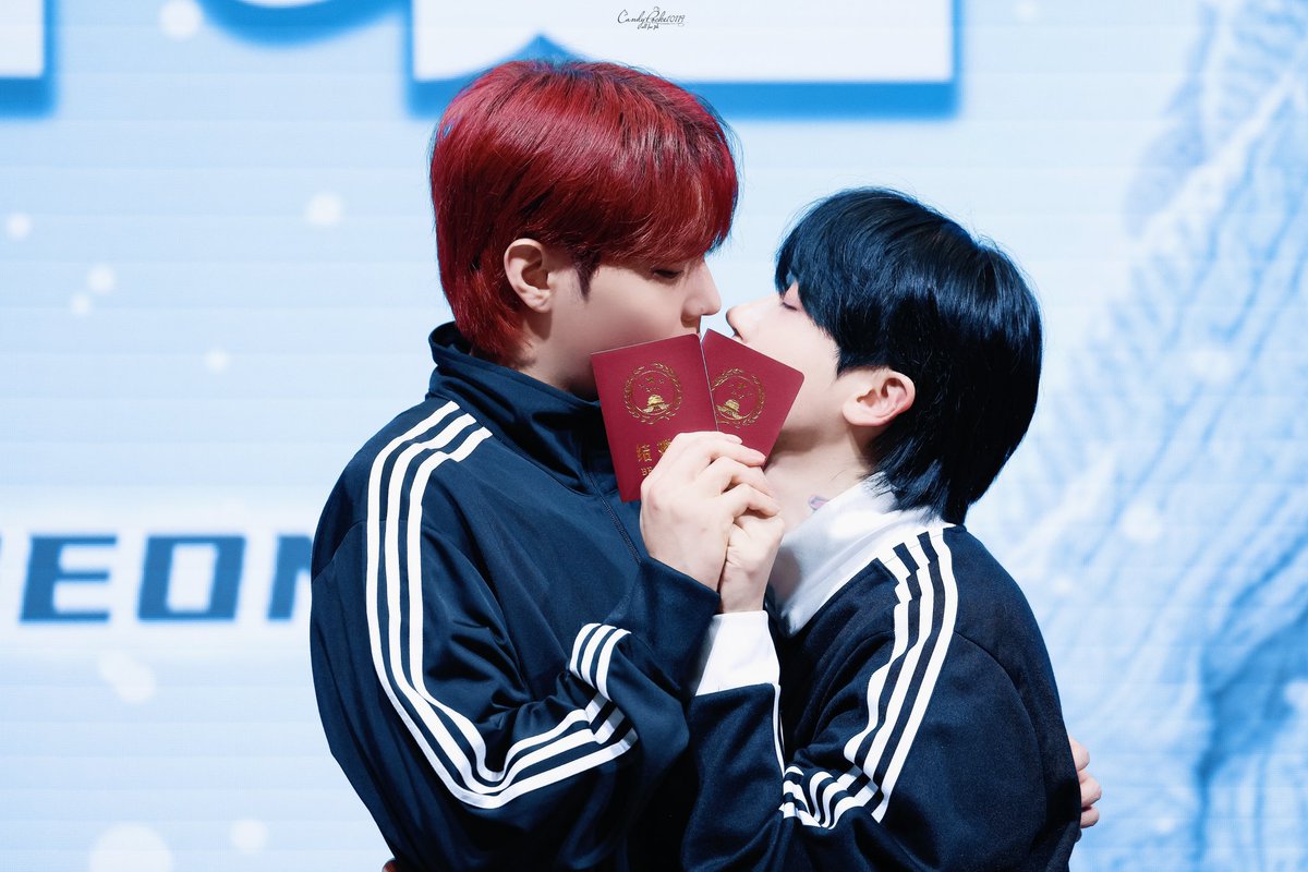 LOVEJSH0119's tweet photo. 😼🐥👄

241221 Shanghai Fan Meeting

#Junseongho #Junseong #Seongho#준성호
#준성호네 #준성 #俊成浩 https://t.co/iUELBAfOKA