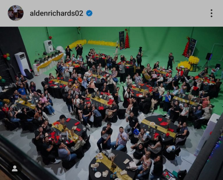 Felomina1000's tweet photo. TM 🥰🥰 supportive Mom to her daughter's bf..f 🤭
#Kathden #AldenRichards https://t.co/mGt6o1Mj2O