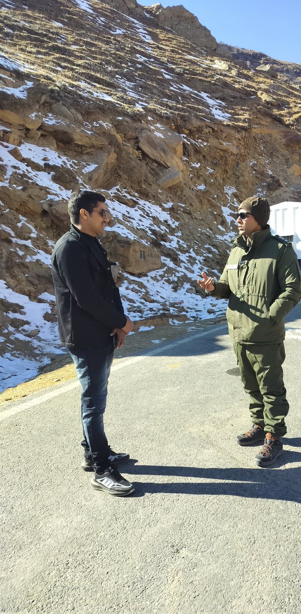 Krishan pratap (@krishanpratap0) on Twitter photo Meeting a good officer who is strong and always puts his police staff first... I definitely learnt something after meeting u and I felt it..<a href="/IPS_Mayank06/">Mayank Chaudhary</a> Meeting a good officer who is strong and always puts his police staff first... I definitely learnt something after meeting u and I felt it..<a href="/IPS_Mayank06/">Mayank Chaudhary</a>