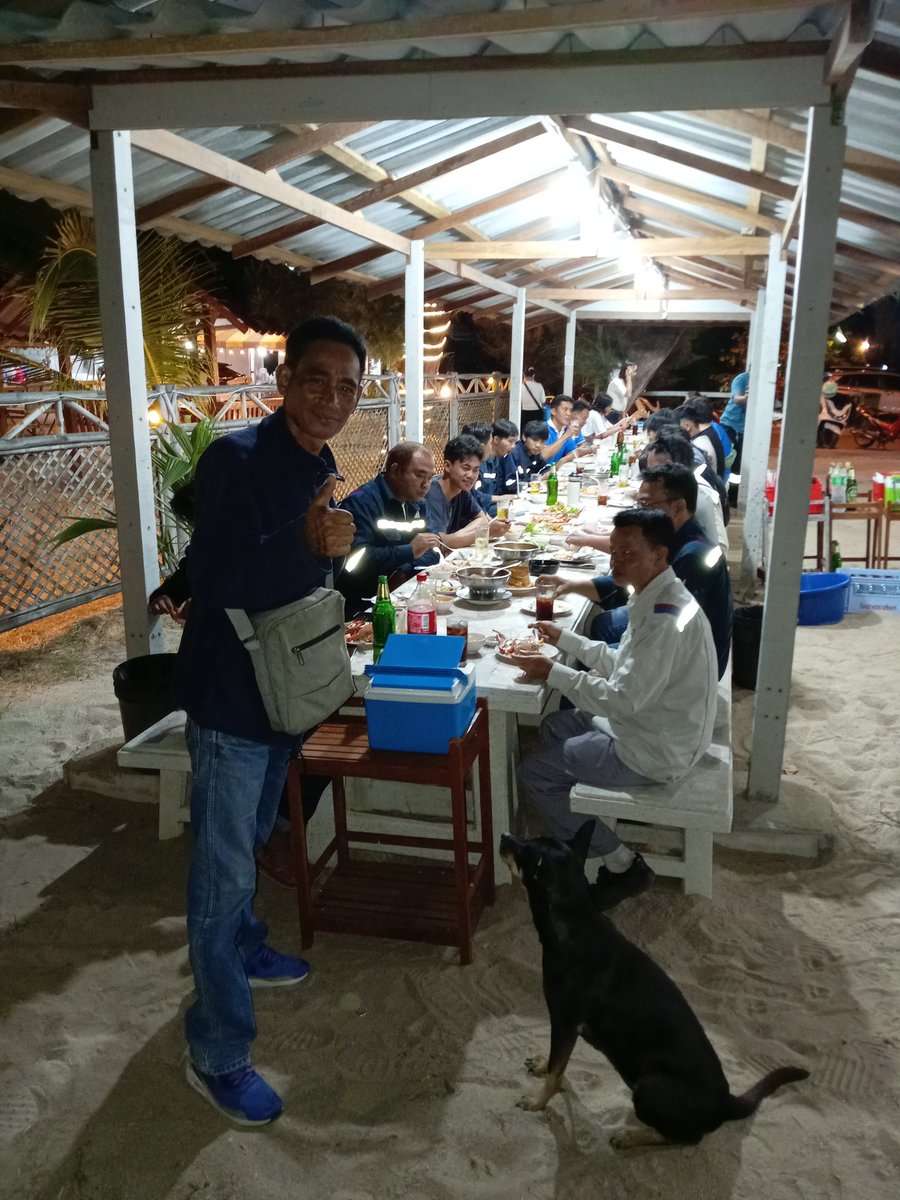 JThantup's tweet photo. เอาหน่อย งานเลี้ยงบริษัท​🥃🥴 #มาบตาพุด #��้านฉาง #ห้วยโป่ง #ตลาดลาว​ #ระยอง​ #ระยองในเมือง https://t.co/EoIJPk2uqC