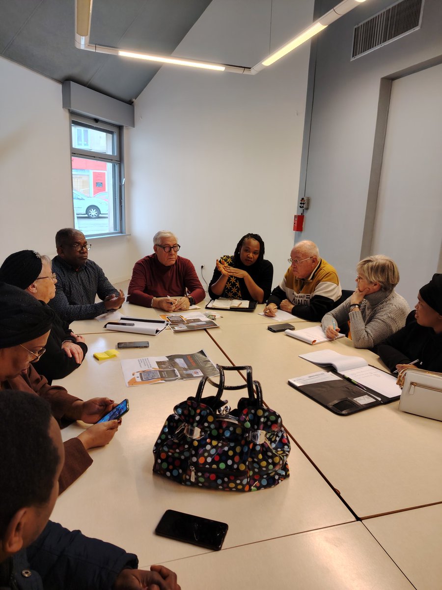 Ce matin rencontre avec les associations Mahoraises pour cordonner les actions Solidaires #SolidaritéMayotte <a href="/Eluscecplemans/">Elu-e-s communiste et humaniste Le Mans Métropole</a> <a href="/ElusPSLeMans/">Le Mans Évidemment !</a> <a href="/ofcourselemans/">Of course Le Mans</a>