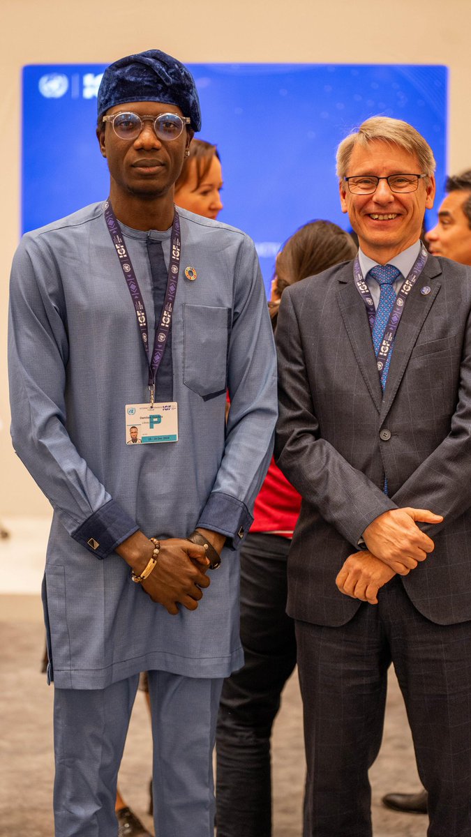 Interesting chat learning more about the #GlobalGateway from <a href="/RoyEriksson1/">Roy Eriksson</a> and sharing our work at <a href="/libraryaidafric/">Library Aid Africa</a> at the #igf2024 <a href="/intgovforum/">IGF - Internet Governance Forum</a> 

Undoubtedly, #libraries are key partners and access points in advancing digital inclusion strategies, empowering communities with