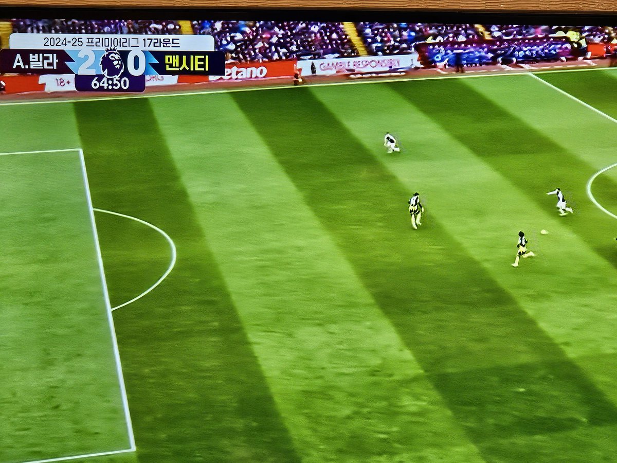 zzimcap's tweet image. 맨시티가 동네북이 되었구먼..
최근 10경기 1승?