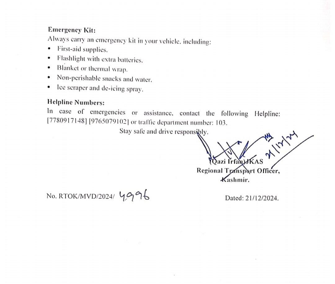 Eraofkashmir1's tweet image. RTO Kashmir issues advisory for motorists/bikers in view of extreme subzero temperature in #Kashmir  Division.
#RTOKashmir #SubzeroTemperatures #Motorists #Bikers #WinterSafety #RoadAdvisory #WinterSolstice
#coldwave #Advisory