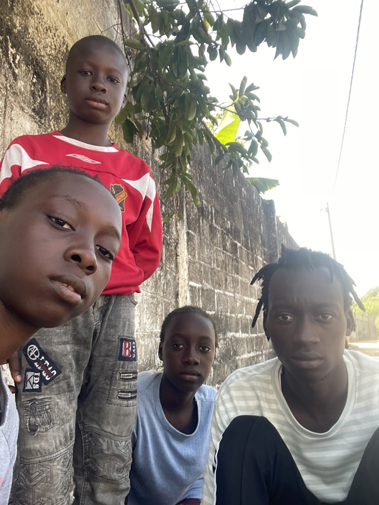 KutuboJ62008's tweet image. I am a boy living in Gambia at the age of 21 years old living with my little beloved siblings and I'm here for your support just anything from a kind heart is well appreciated just for me to have food and a better living in life nothing gofund.me/168e820f