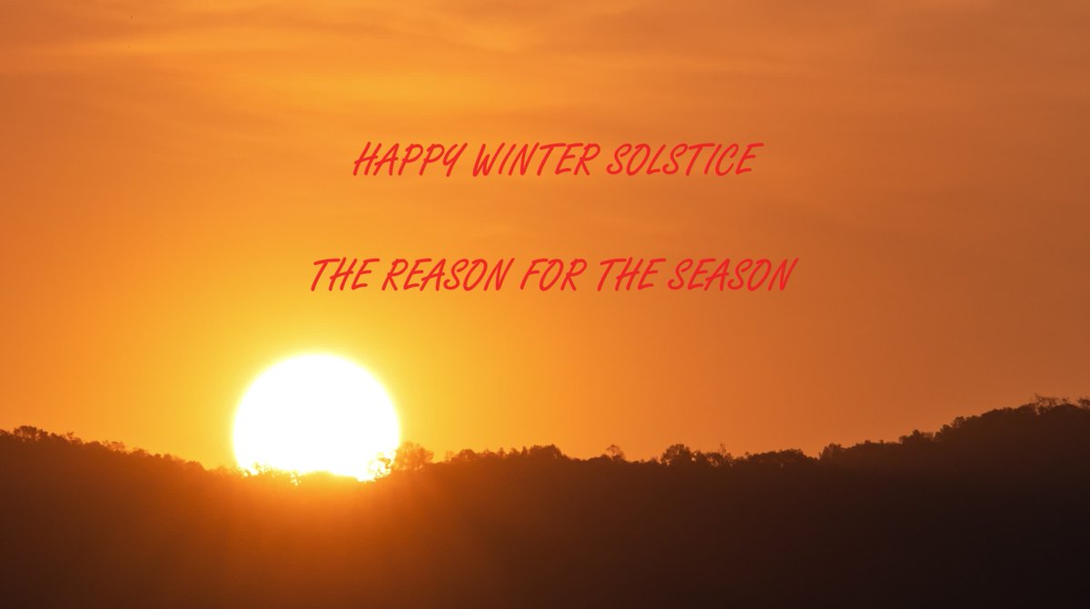 rationalhuman1's tweet photo. Happy Winter Solstice, you beautiful people.
May the light shine longer & a warmth return to your life.
Saturn's Day 21st Dec. Winter Solstice. '2024'.
The Real Reason for the Season.
#Winter #WinterSolstice #WinterSolstice2024 #ReturnOfTheLight #OurPlaceInTheSolarSystem #Winter https://t.co/SveP3TbcrX