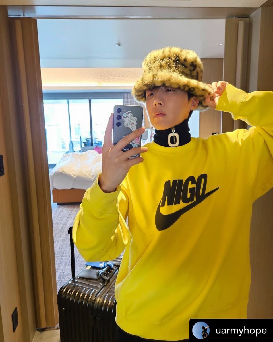 📸Instagram info🐿 j-hopeがInstagramの投稿とストーリーズを更新しま