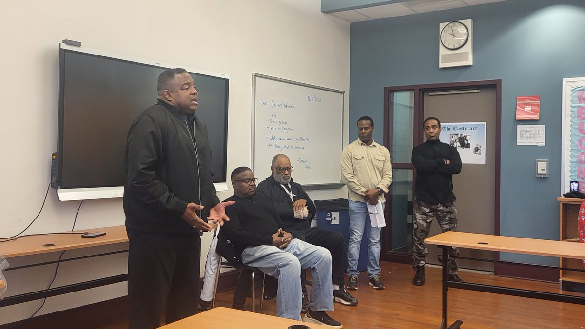 Mark Roy tweet media