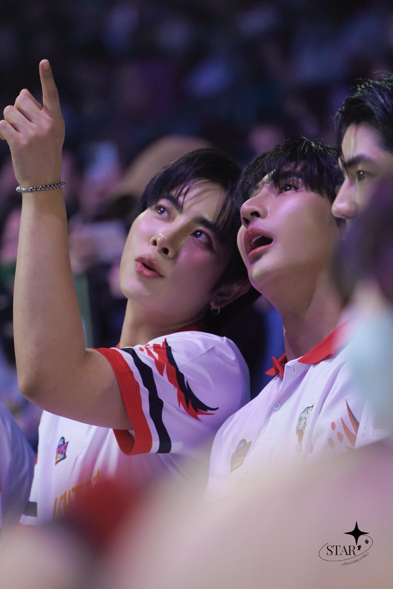 haveanicevibe1's tweet photo. Sky, star and you 👀

EM Starlympic 2024
#GMMTVStarlympics2024
#EarthMix #เอิร์ทมิกซ์
#EarthPirapat #mixxiw https://t.co/RBNgl9aDcR