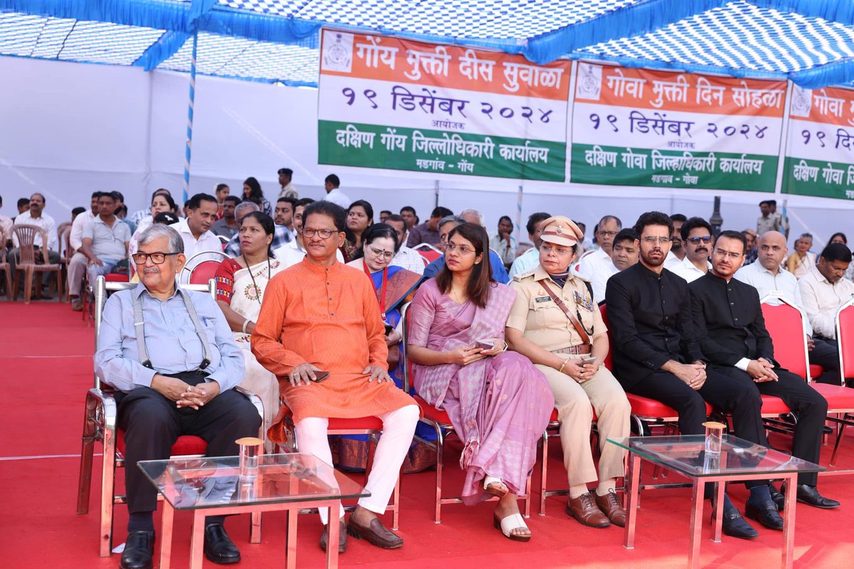 ShabirCh_IAS's tweet photo. Special Camp organised by South Goa District Administration and Deputy Collector, Salcete as part of Good Governance Week 2024.
#SwayampurnaGoa
#SushasanSaptah2024
#GoodGovernance #GoodGovernanceDay
#prashasangaonkiore https://t.co/l3pciV2n7C