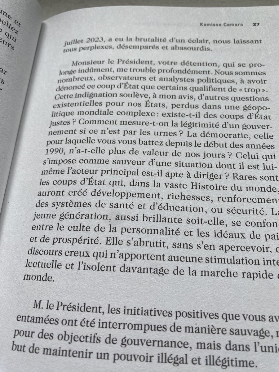 Lentement, je me rapproche de la fin de ce partage d’extraits des « 25 lettres au président <a href="/mohamedbazoum/">Mohamed Bazoum</a> -philosophe, résistant, prisonnier » <a href="/KarthalaEdition/">Editions Karthala</a> <a href="/Stefanhi/">Stephanie Hartmann</a> Aujourd’hui ces quelques lignes sont signées <a href="/KamissaCamara/">Kamissa Camara</a> #Niger #Mali <a href="/vieuxmko/">Mamadou Ismaila KONATE</a> <a href="/MaixSOME/">Maix SOMÉ</a> <a href="/MoutariMohame11/">Moutari Mohamed</a>