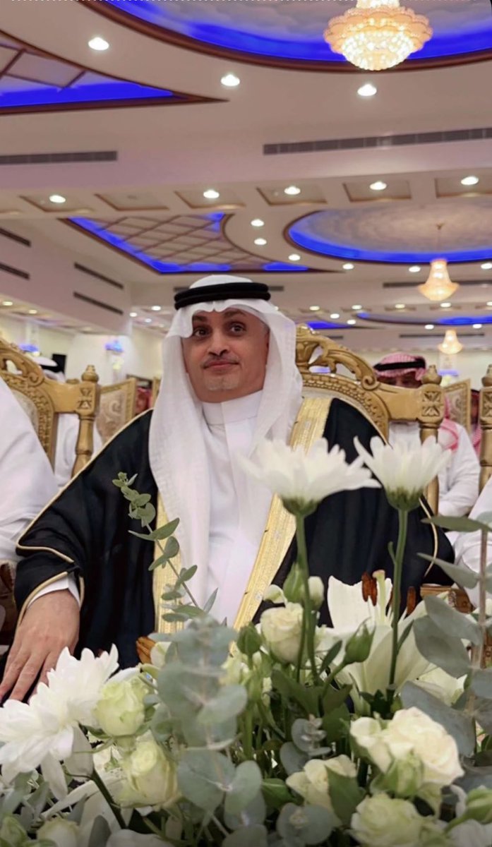 blaryan's tweet photo. مساء الجمعة، احتفل الدكتور موسى بن مساعد بن محمد العرياني بحصوله على شهادة الدكتوراه في القيادة والإدارة التربوية من جامعة طيبة، وسط حضور غفير من الأهل والأصدقاء الذين شاركوه فرحة هذا الإنجاز المميز. https://t.co/TaSdvMwdh1