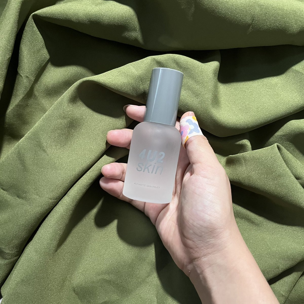 mersuiet's tweet photo. 4U2 Matte primer ไพรม์เมอร์ เนื้อแมต
300 รส ลดได้อีกค่ะ

#ส่งต่อสกินแคร์ #ส่งต่อสกินเเคร์มือ2 #คสอมือสอง #ส่งต่อคสอมือสอง #ส่งต่อคสอราคาถูก #ส่งต่อคสอ #ส่งต่อเครื่องสําอาง #ส่งต่อเครื่องสำอางค์ #ส่งต่อสกินแคร์ https://t.co/bssgOBfqTD