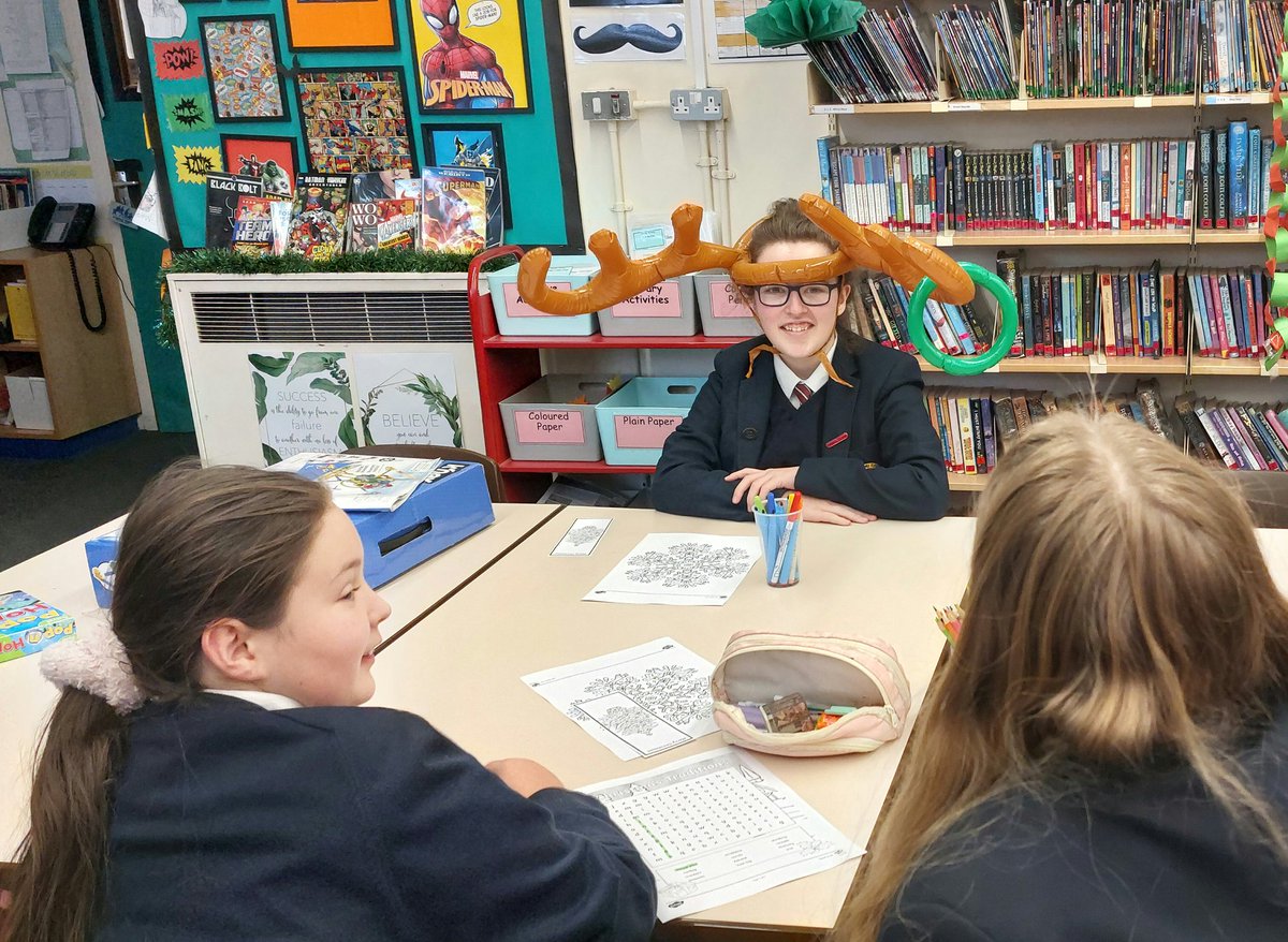 Elfed English Department tweet media