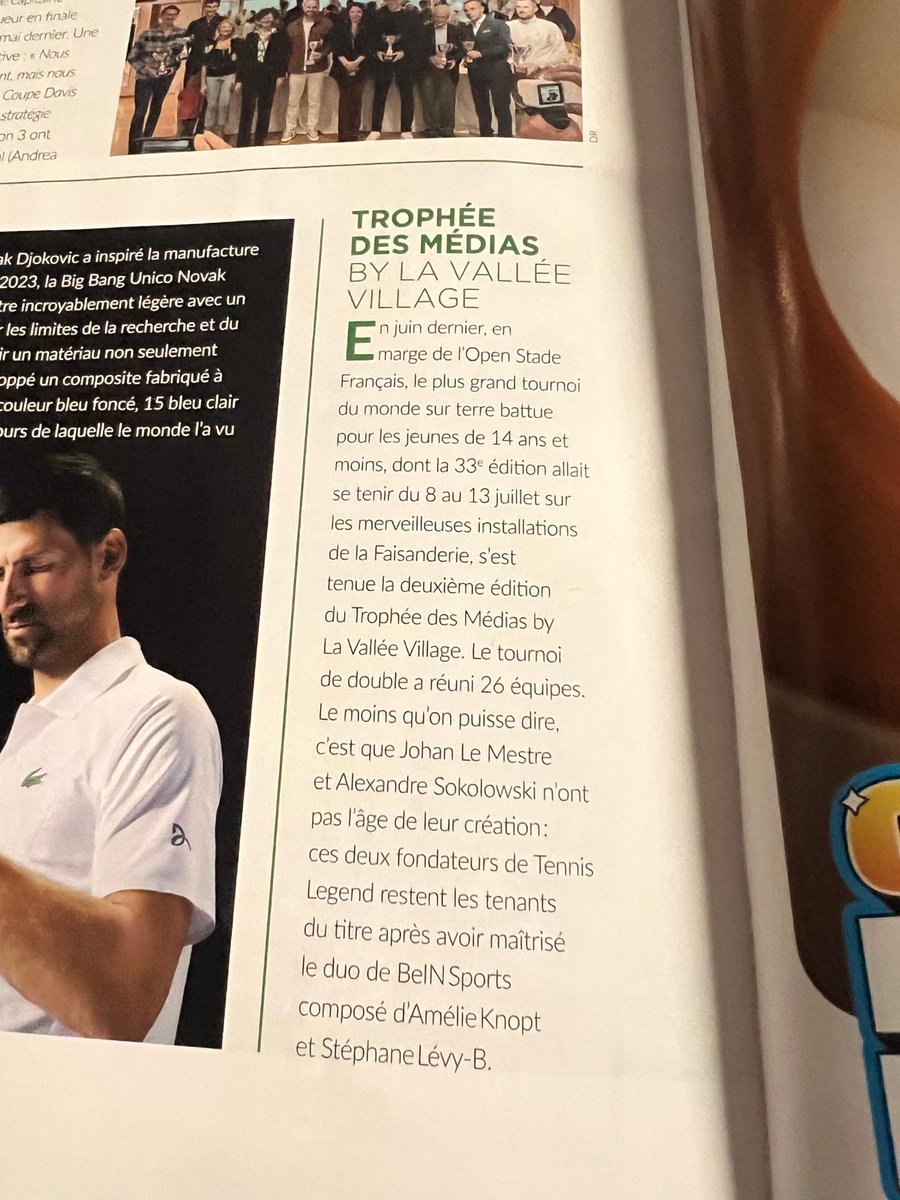 Dans <a href="/TennisMagazine1/">Tennis Magazine</a> à côté de Djoko. 😂😂

🏆🏆