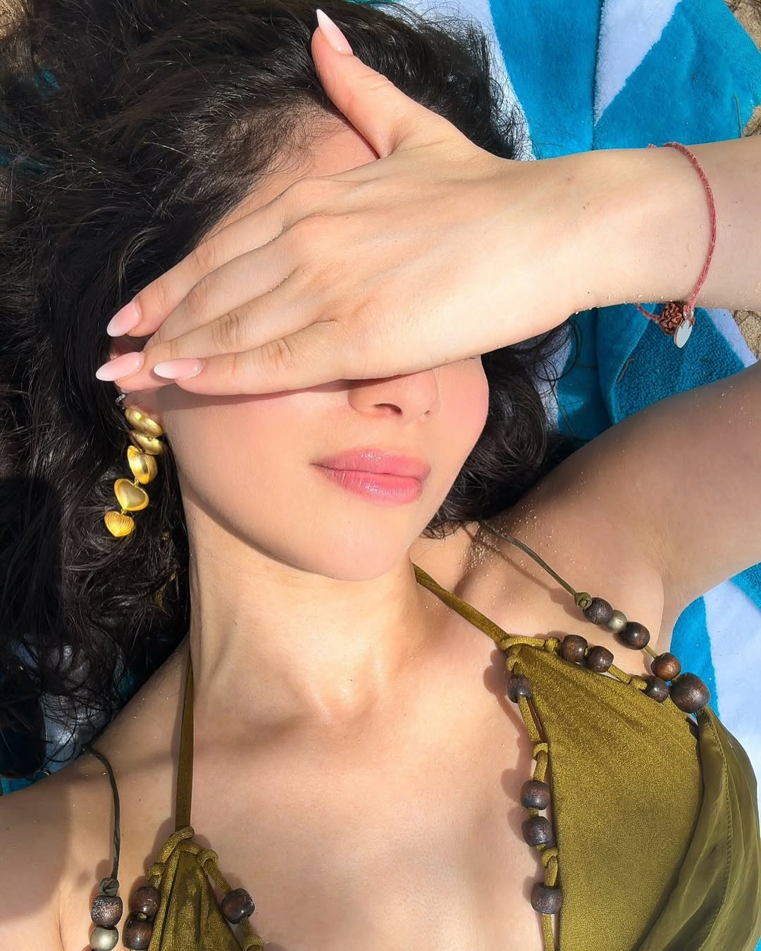 GfULimGaAAAUiAL?format=jpg&name=large