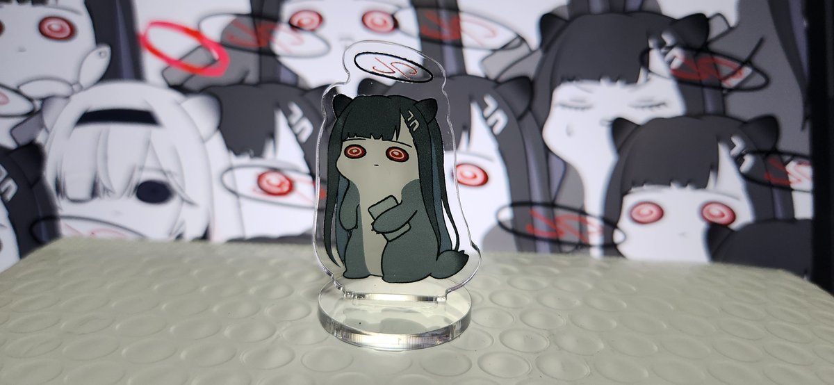 ポンタリオのアクスタとどきました
思ってたよりちいちゃい
かわいいね 