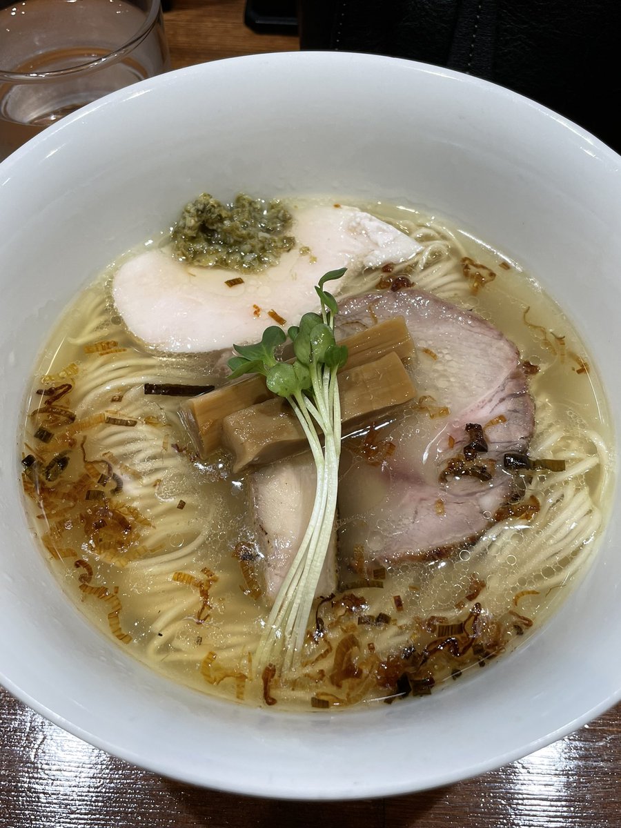 jack_nami's tweet photo. 落合　限定塩ラーメン　美味かった🤤 https://t.co/cSSJAQV69G