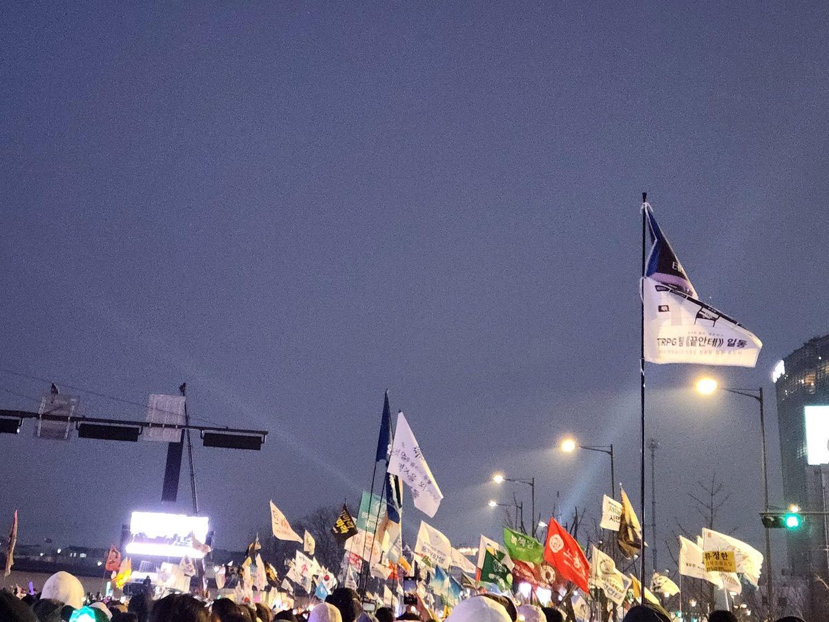 SS_Ss_T's tweet image. 오늘도 차니와 함께 
@twochani @siasia0202